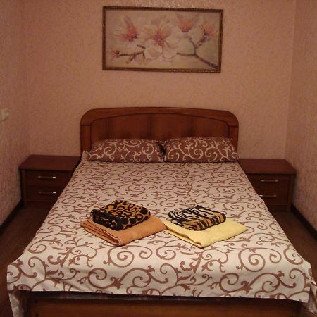 Apartment Center Near State Medical University, Cafe Efes Zaporizhia Extérieur photo
